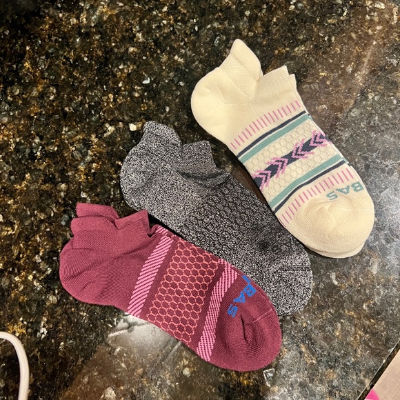 NWT Bombas Holiday Ankle Sock 6-Pack - Picture 3 of 5
